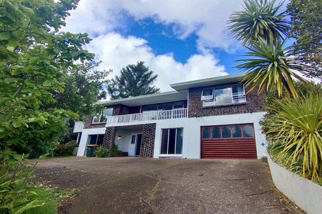 Photo of property in 2 Hogan Street, Pukekohe, 2120