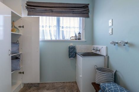 Photo of property in 45 Winchester Street, Levin, 5510