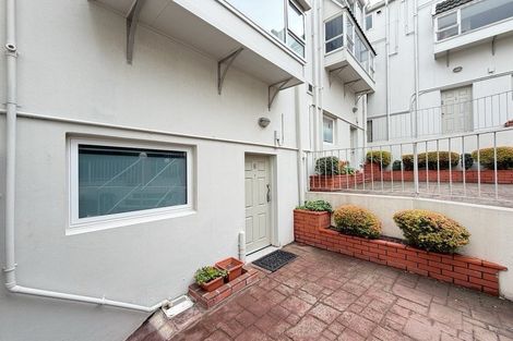 Photo of property in Mcfarlane Mews, 6/2 Mcfarlane Street, Mount Victoria, Wellington, 6011