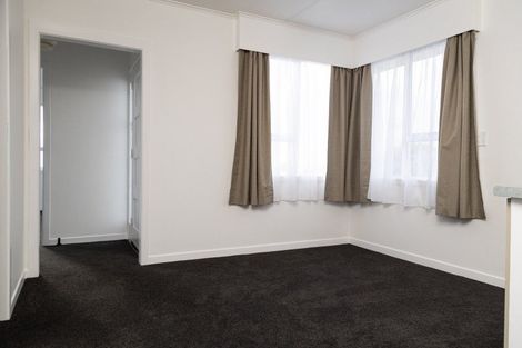 Photo of property in 16 Mayne Street, Waitara, 4320