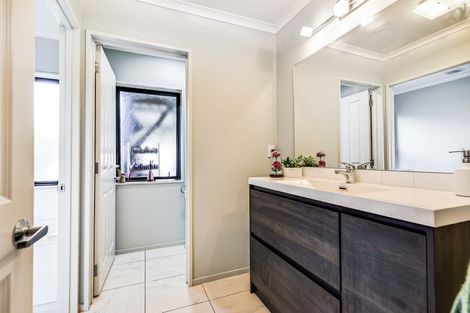 Photo of property in 22a Madison Street, Cambridge, 3434