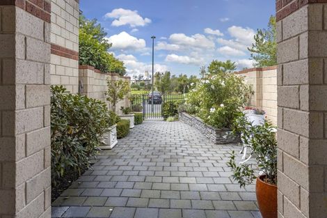 Photo of property in 10 Waterford Avenue, Northwood, Christchurch, 8051