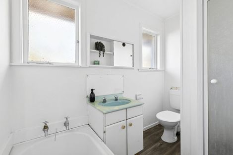 Photo of property in 12 Alderson Road, Fairview Downs, Hamilton, 3214