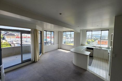 Photo of property in Grandstand Apartments, 11/80u Kent Terrace, Mount Victoria, Wellington, 6011