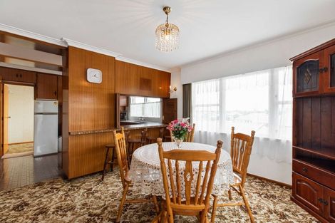 Photo of property in 21 Mellsop Avenue, Waiuku, 2123