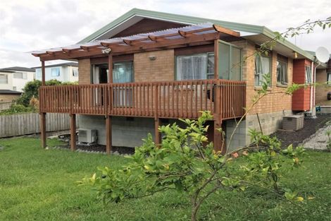 Photo of property in 1/3211 Great North Road, New Lynn, Auckland, 0600