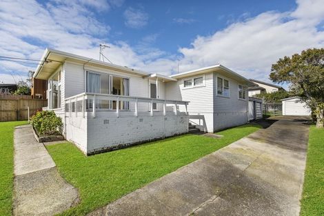 Photo of property in 10 Pax Avenue, Forrest Hill, Auckland, 0620
