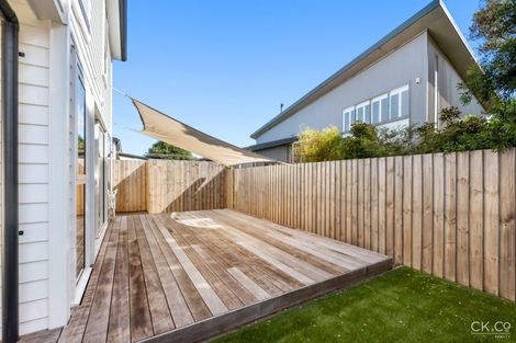 Photo of property in 30 Nile Street, Waterloo, Lower Hutt, 5011
