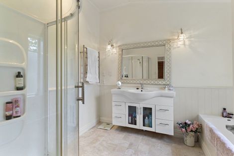 Photo of property in 206 Main Street, Greytown, 5712