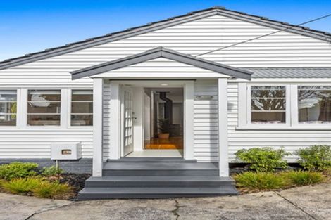 Photo of property in 630 Te Atatu Road, Te Atatu Peninsula, Auckland, 0610