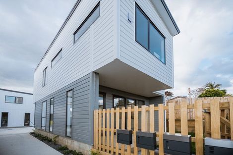 Photo of property in 55a Redwood Drive, Massey, Auckland, 0614