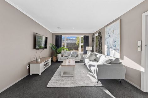 Photo of property in 2/4 Kyeburn Place, Avonhead, Christchurch, 8042