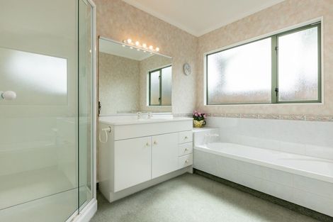 Photo of property in 6 Belgrave Place, Taradale, Napier, 4112