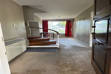 Photo of property in 12 Ladbrokes Place, Fendalton, Christchurch, 8052
