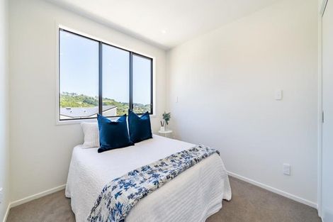 Photo of property in 37 Holystone Road, Whitby, Porirua, 5024