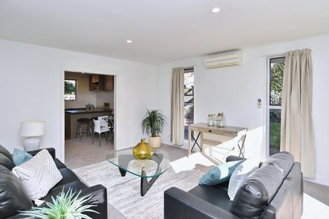 Photo of property in 2/21 Wyatt Place, Russley, Christchurch, 8042