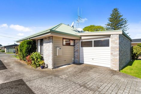 Photo of property in 1/14 Twelfth Avenue, Tauranga South, Tauranga, 3112