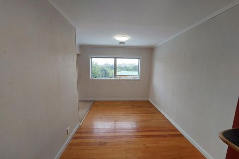 Photo of property in 56 Sherwood Avenue, Te Atatu South, Auckland, 0610