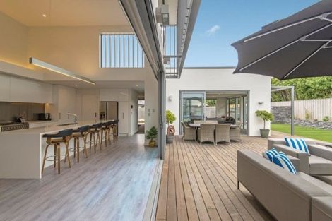 Photo of property in 5 Queenswood Gardens, Mairehau, Christchurch, 8052