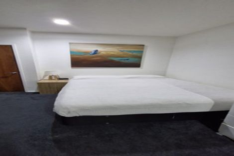 Photo of property in Atrium Apartments, 2h/154 The Terrace, Wellington Central, Wellington, 6011