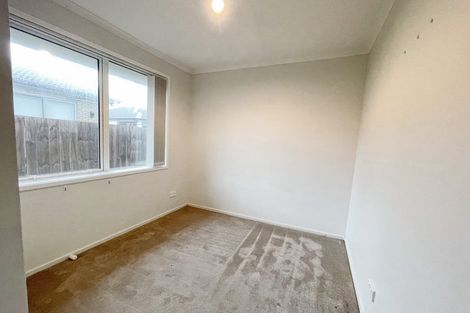 Photo of property in 17 Lamborn Drive, Papakura, 2110