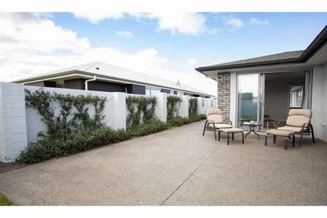 Photo of property in 87 Kupe Drive, Whitianga, 3510