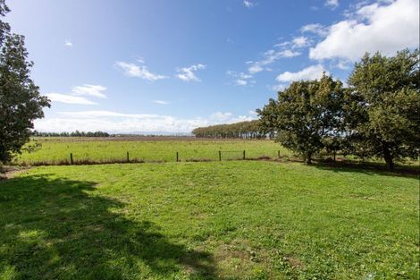 Photo of property in 230 Central Road, Waitakaruru, Thames, 3576
