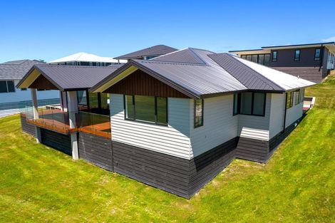 Photo of property in 40 Admiralty Drive, Haruru, 0204