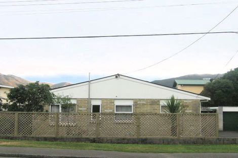 Photo of property in 10 Swansea Street, Khandallah, Wellington, 6035
