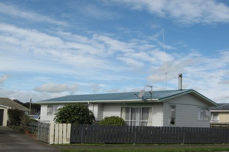 Photo of property in 16 Exeter Street, Stratford, 4332