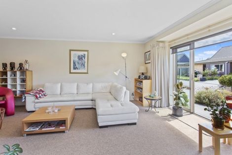 Photo of property in 3 Reeves Road, Rangiora, 7400