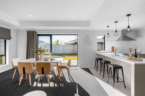 Photo of property in 59 Ladeira Place, Fitzroy, Hamilton, 3206