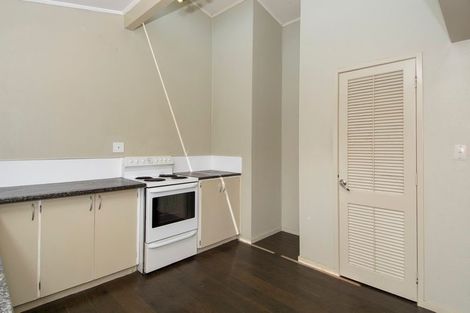 Photo of property in 4 Gloucester Road, Mount Maunganui, 3116