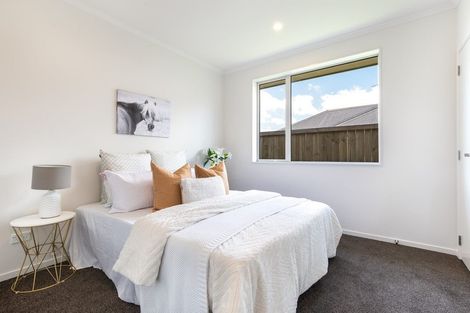 Photo of property in 39 Ruru Street, Cambridge, 3434