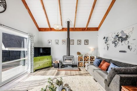 Photo of property in 15 Roland Road, Greenhithe, Auckland, 0632