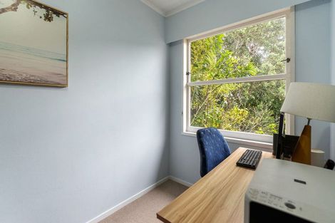 Photo of property in 71 Oriel Avenue, Tawa, Wellington, 5028