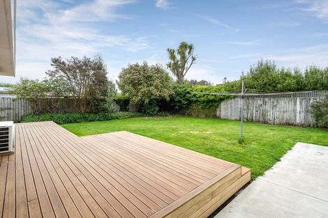Photo of property in 23 Landsdowne Terrace, Cashmere, Christchurch, 8022