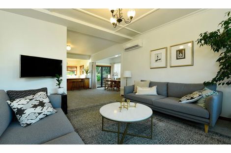 Photo of property in 23 Tipahi Street, Nelson South, Nelson, 7010