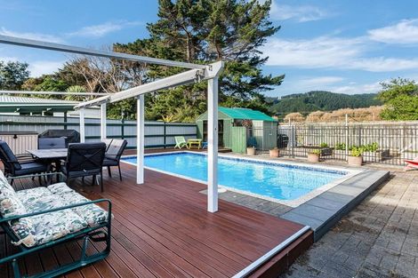 Photo of property in 116 Tilley Road, Paekakariki, 5034