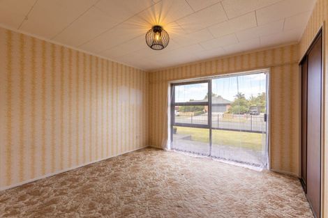 Photo of property in 119 Guy Street, Dannevirke, 4930