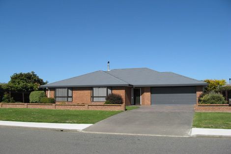 Photo of property in 38 Robert Coup Road, Kaiapoi, 7630