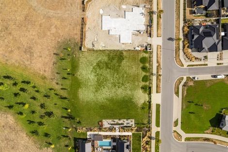 Photo of property in 10 Deans Drive, Wanaka, 9305