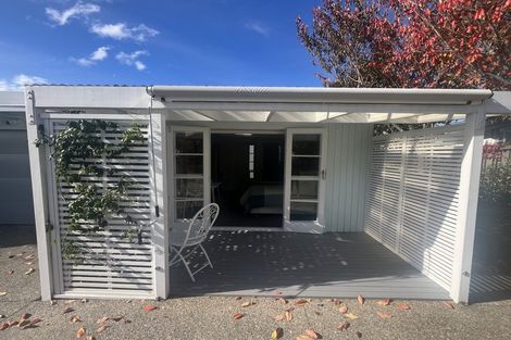 Photo of property in 2 Maungawhare Place, Otumoetai, Tauranga, 3110
