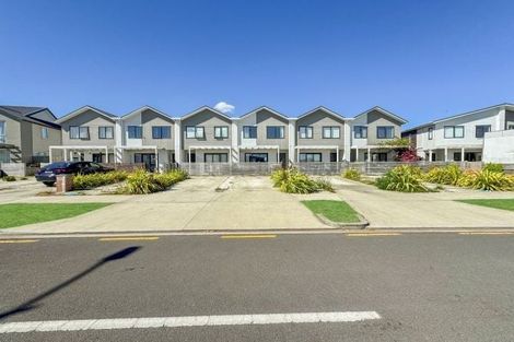 Photo of property in 39b Soaring Bird Drive, Takanini, 2112