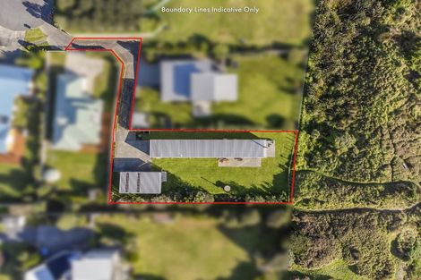 Photo of property in 41 Marram Way, Peka Peka, Waikanae, 5391