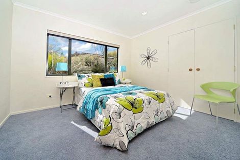 Photo of property in 8 Kauri Lane, Red Hill, Papakura, 2110