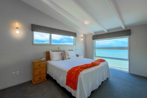 Photo of property in 272 Thames Coast Sh25 Road, Ngarimu Bay, Thames, 3575