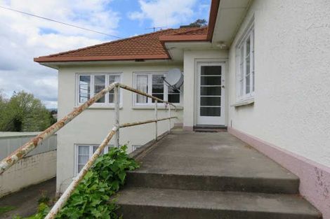 Photo of property in 10 Masters Avenue, Hillcrest, Hamilton, 3216