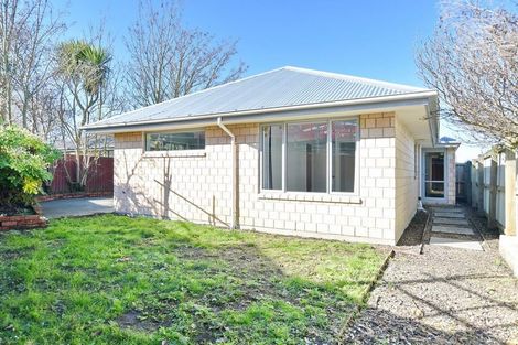 Photo of property in 679a Gloucester Street, Linwood, Christchurch, 8062
