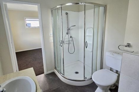 Photo of property in 52 Shifnal Drive, Randwick Park, Auckland, 2105